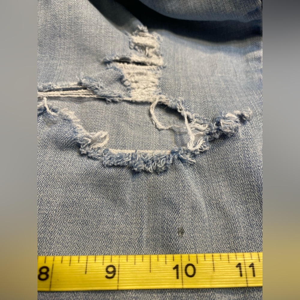 Levi’s 721 high-rise skinny distressed jeans. Size 22W ￼ - Picture 10 of 12